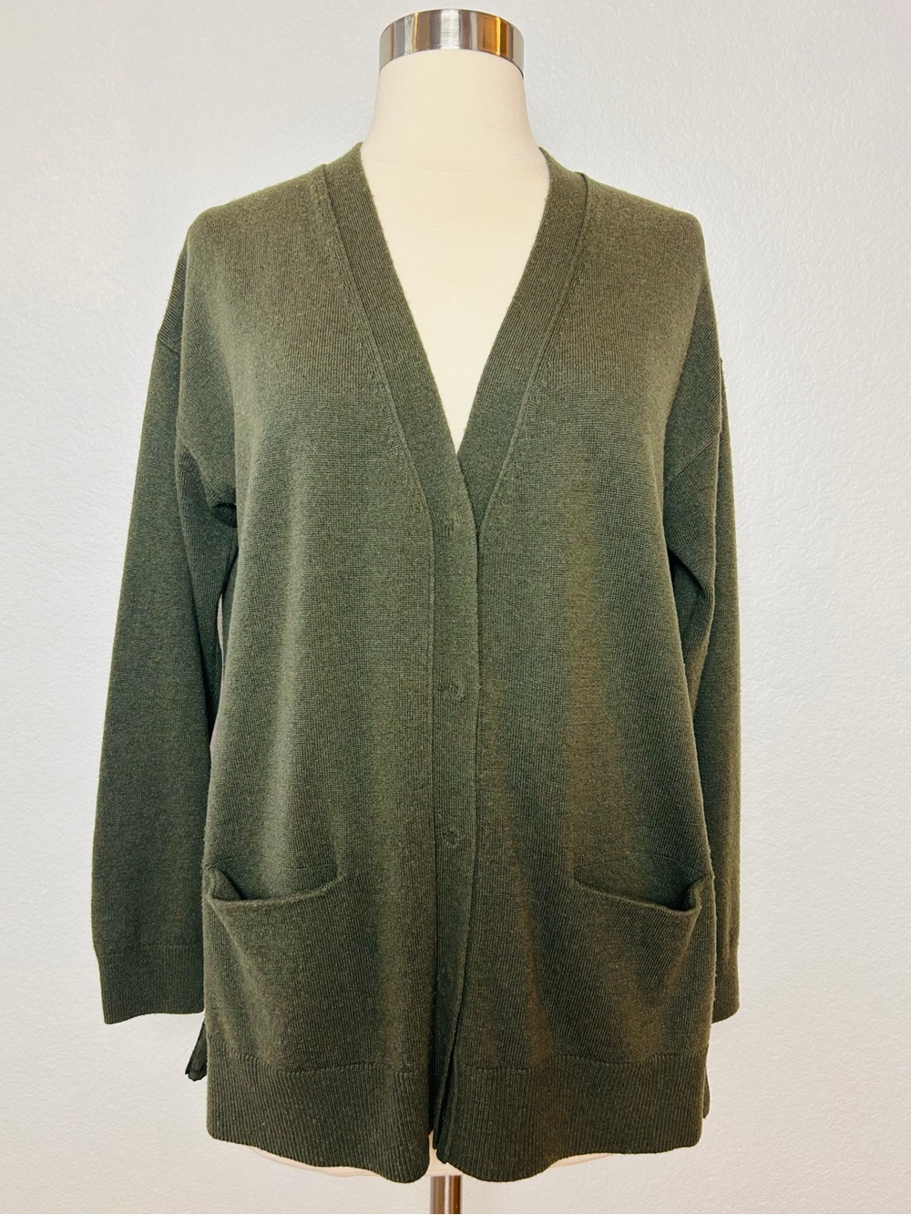 Sandro Paris Cardigan Sweater Womens M Olive Wool Cashmere Blend Lined Back Slit